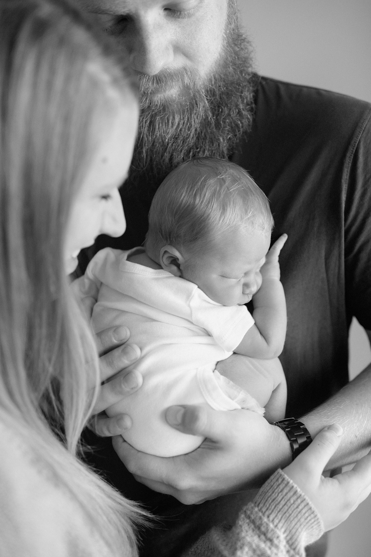 Portland Newborn Photographer, newborn baby with parents