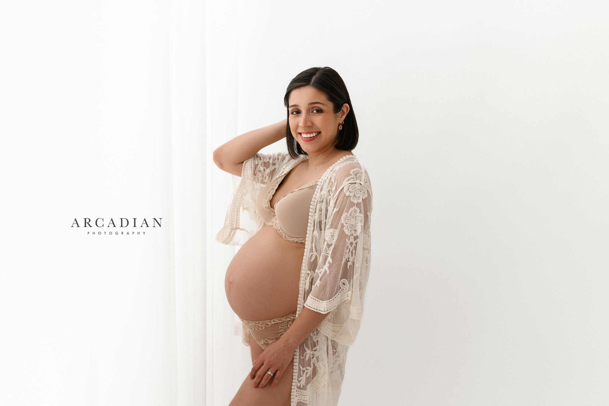 Boudoir Maternity Photographer near me in Portland, OR