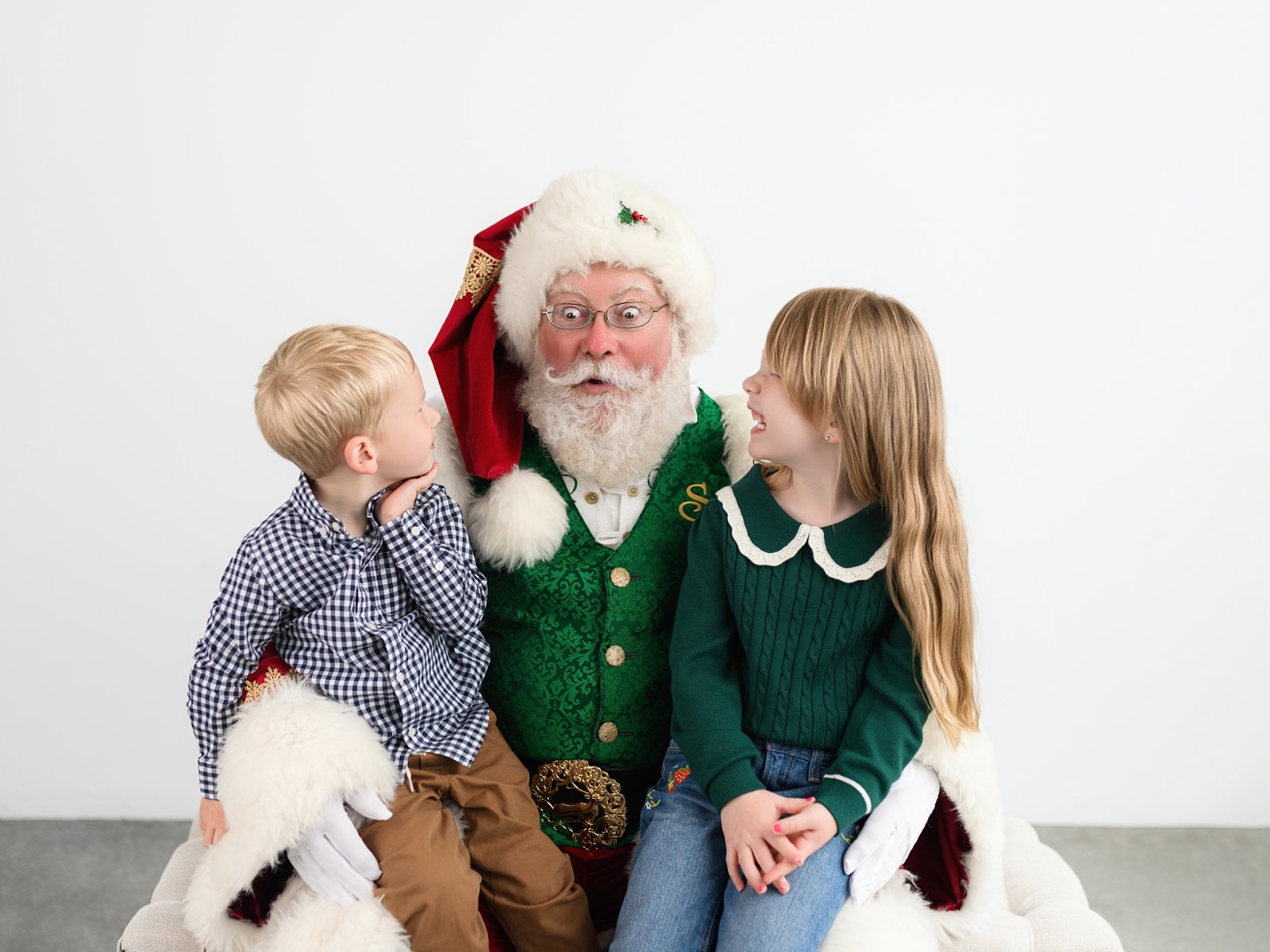 What to expect at a Santa mini session